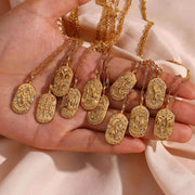 Vintage Embossment 12 Zodiac Signs Zircon Pendant Necklace 18K Gold Plated Stainless Steel Necklace for Women