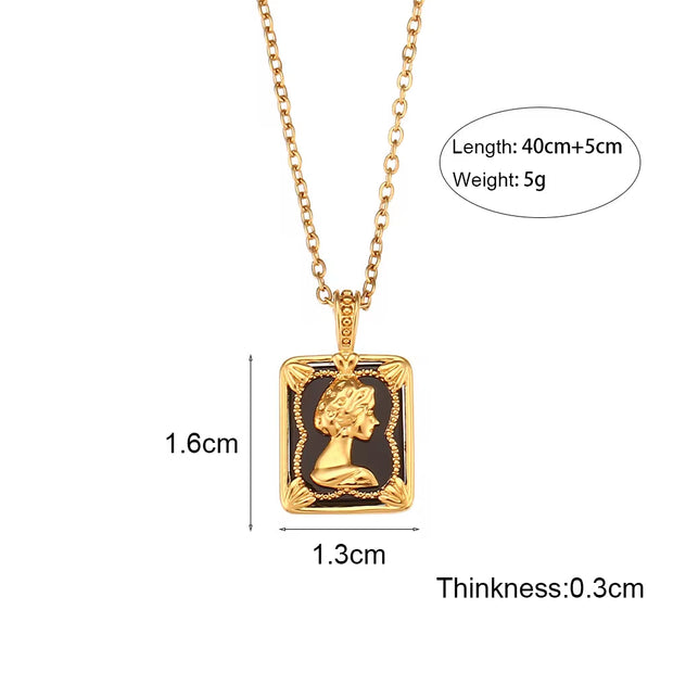 Vintage 18K Gold Plated Black Acrylic Square Picture Frame Queen Stainless Steel Pendant Necklace for Women