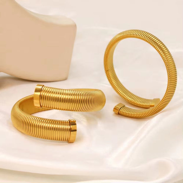 Trendy 304L Stainless Steel Cuff Bangle Unusual Men Women Textured 18K Gold Color Bracelet Daily Jewelry High Quality