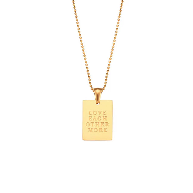 2024 Golden Square Letter Pendant Necklace 18K Gold Plating Chains Stainless Steel Necklace