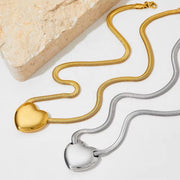 Waterproof PVD Gold Plated Flat Snake Chain Love Vintage Stainless Steel Jewelry Heart Charm Pendant Necklace for Women