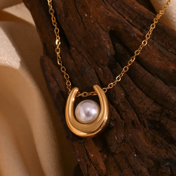 2024 Jewelry Trends Imitation Pearl Pendant Necklace 18K Gold Plated Stainless Steel Jewelry