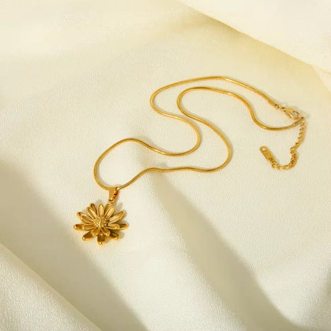18K Gold Flower Necklace Stainless Steel Double Layer Gold Colors Daisy Flower Pendant Necklace for Women