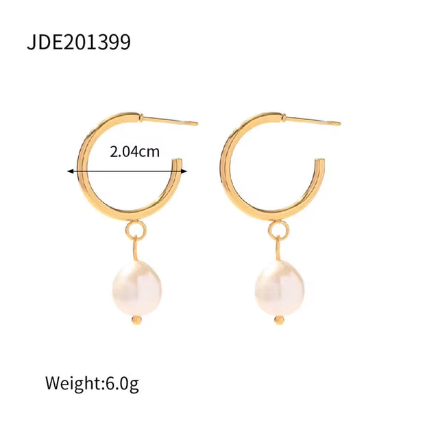 18K Gold Planted Pearl CC Texture Hoop Earring Nontarnish Stainless Steel Pearl Hoop Earring for Women
