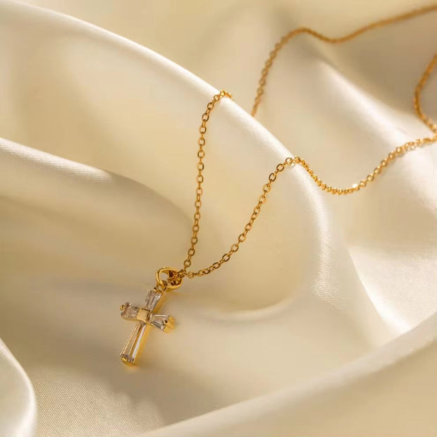 Vintage 18K Gold Plated Clear Cross Zircon Necklace Geometric Cubic Zirconia Crossed Pendant Necklace