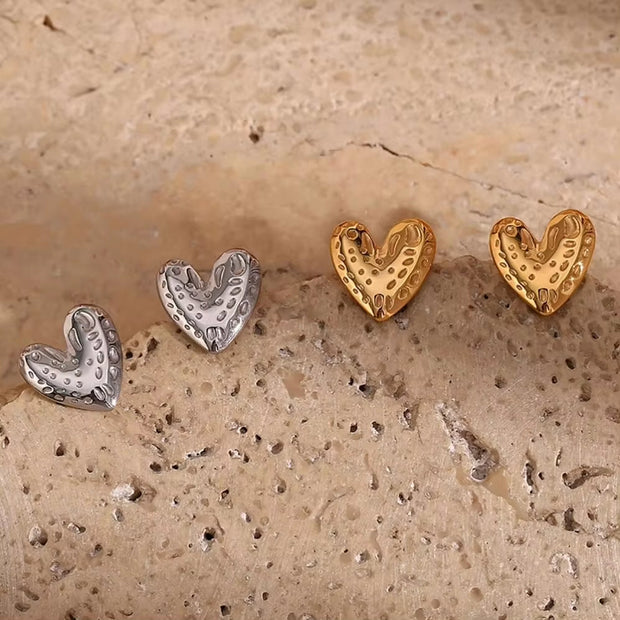 18K Gold Plated Hammered Heart Studs Earrings Tarnish Free Stainless Steel Stud Earrings for Women