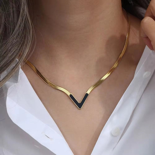 Tarnish Free V Shape Snake Chain Choker Necklace 18K Gold Plated Stainless Steel Chain Necklace