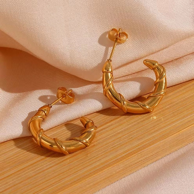Trendy 18K Gold Plated Bamboo Shape Gold Hoop Earrings Tarnish Free Stainless Steel Earrings Women