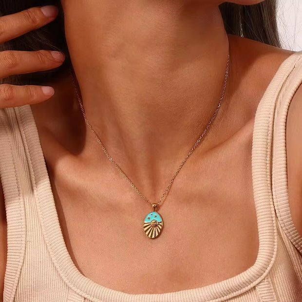 Vintage Oval Shape Enamel Sun Star Design Pendant Necklace Tarnish Free 18K Gold Plated Stainless Steel Necklace