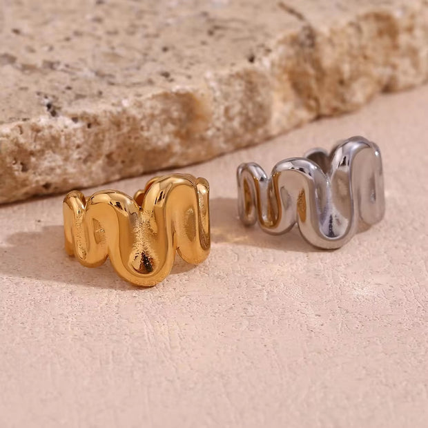 2024 Jewelry Water Wave Signet Ring Gold Plated Jewelry Stainless Steel Statement Rings
