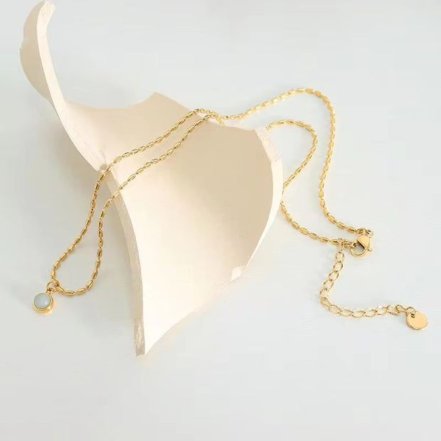Vintage Style Design Oval Shaped Beaded Metal Chain Natural Stone Pendant Stainless Steel Necklace Jewelry for Women