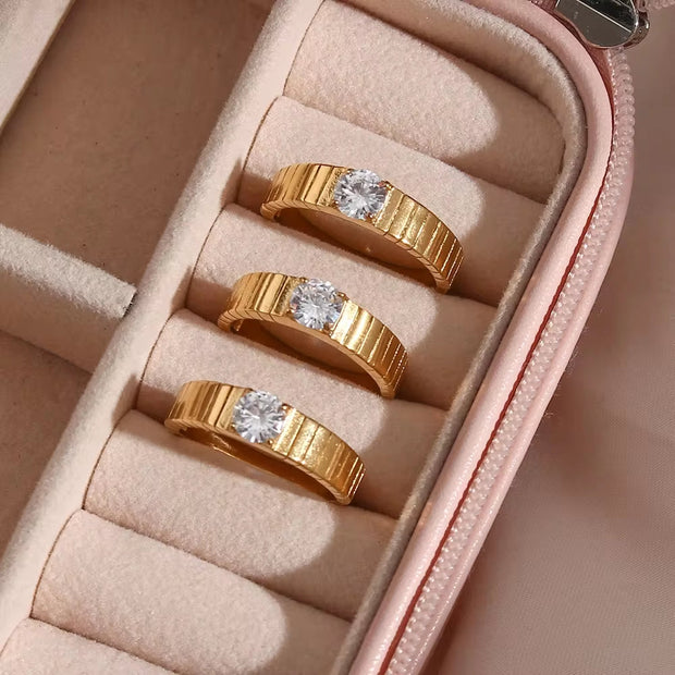 Trendy Fashion Vertical Stripes Claw Setting CZ Cubic Zirconia Stainless Steel Women Gold Rings