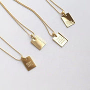 2024 Golden Square Letter Pendant Necklace 18K Gold Plating Chains Stainless Steel Necklace