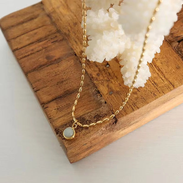 Vintage Style Design Oval Shaped Beaded Metal Chain Natural Stone Pendant Stainless Steel Necklace Jewelry for Women