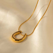 18K Gold Plated Smooth Irregular Snake Chain Necklace Gift Stainless Steel U Shaped Pendant Necklace