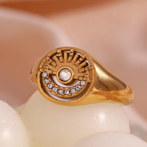 Vintage AAA Zircon Engraved Sun Moon Engagement Ring 18K Gold Plated Stainless Steel Signet Rings Jewelry Women