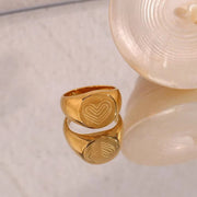 18K Gold Plated Engraved Heart Band Ring Tarnish Free Stainless Steel Signet Rings Jewelry Women