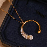 2024 Jewelry Pearl Moon Necklace 18K Gold Plated Jewelry Stainless Steel Pendant Necklace Women Jewelry