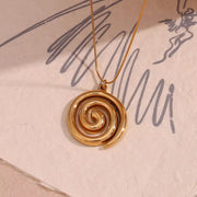 Waterproof Jewelry Vortex Snake Chain Pendant Necklace Gold Plated 316L Stainless Steel Jewelry