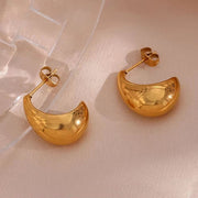 Vintage Hollow Out Gold Plated Boat Shape Stud Earring Tarnish Free Stainless Steel Jewelry Earings Women