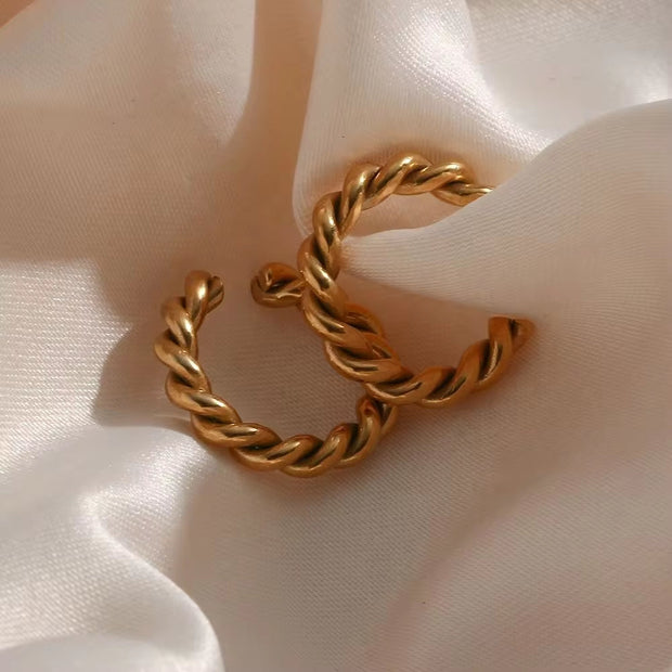 Tarnish Free Twisted 18K Gold Plated Ear Cuff Earrings Stainless Steel No Piercing Clip on Earrings