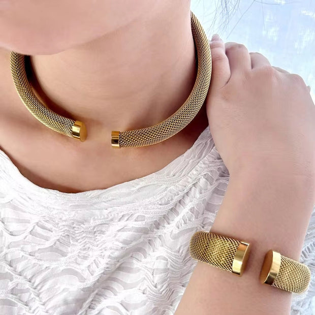 12Mm 16Mm Exquisite Thick Mesh Stainless Steel Jewelry Set Women'S Premium Pierced PVD 18K Plated Chunky Cuff Bracelet