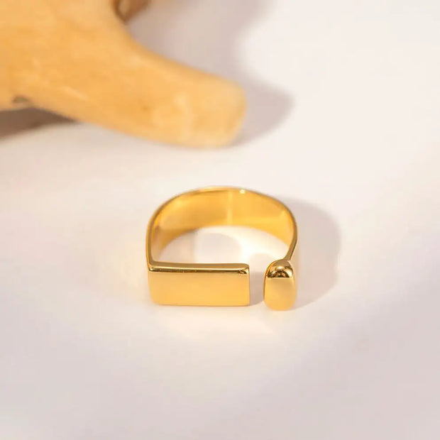 Wholesale 18k Gold Ring Square Design Stainless Steel Opening Exclamation Mark Popular Finger Ring For Woman
