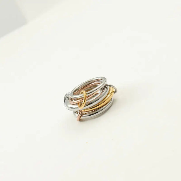 Waterproof 18K Plain Gold Individuality Double Circle Linked Rings Stainless Steel Multi Layer Interlocking Ring Jewelry