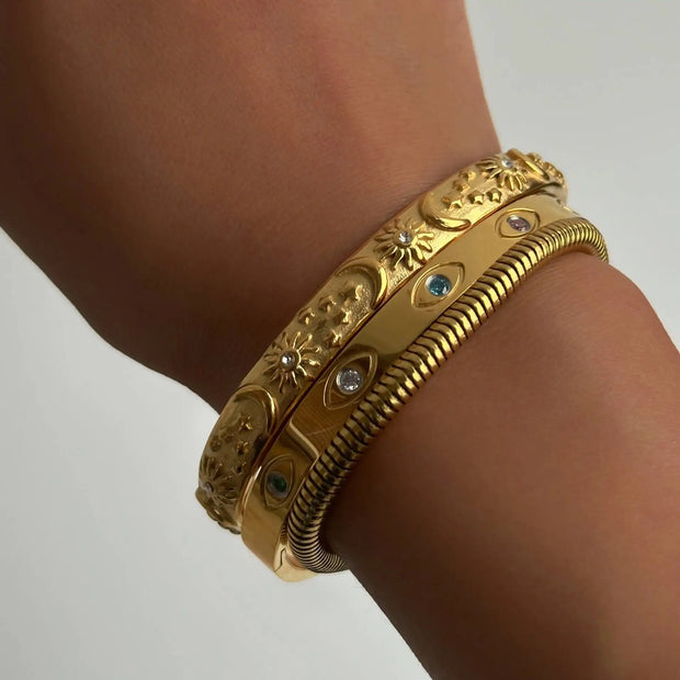 Waterproof PVD 18k Gold Plated Round Colorful Zirconia Eye Design Stainless Steel Bangles For Gift