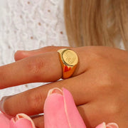 18K Gold Plated Engraved Heart Band Ring Tarnish Free Stainless Steel Signet Rings Jewelry Women