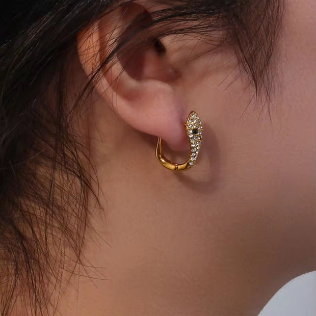 Tarnish Free Shining Micro Insert Zircon Snake Huggie Earring Stainless Steel Gold Plated Hoop Earring Jewelry