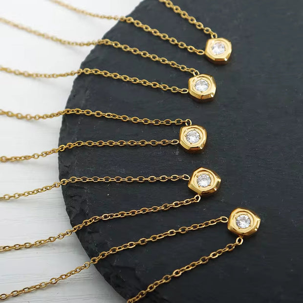 18K Gold Plated Stainless Steel Women Fashion Dainty Elegant Jewelry Geometric Meteorite Shape Cz Pendant Necklace