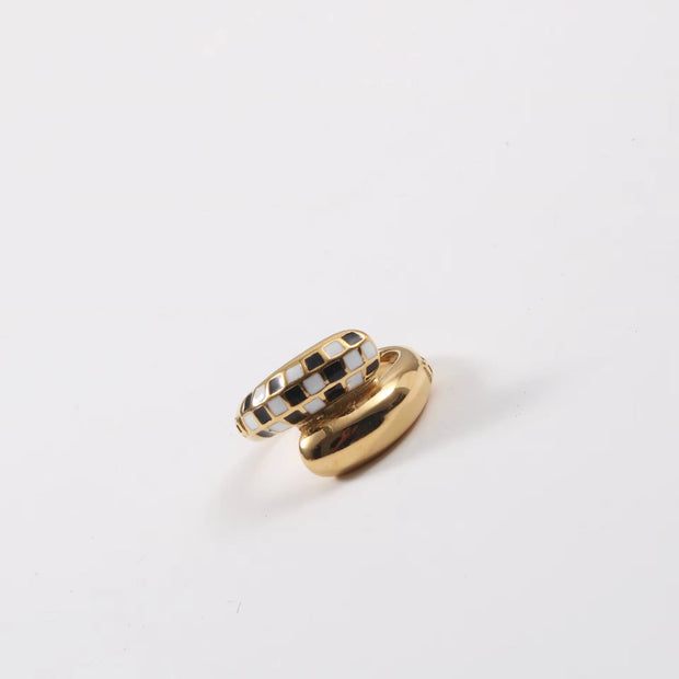 Wholesale 18K Gold Plated Black White Plaid Binding Stainless Steel Rings for Women