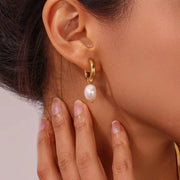 Vintage Water Proof Fresh Water Pearl Earrings Hypoallergenic Non Tarnish Stainless Steel Gold Hoop Earrings for Women