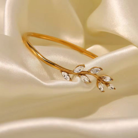 Waterproof 18K Gold Plated Stainless Steel Jewelry Gift Retro Leaves White Cubic Zirconia Opening Bangles
