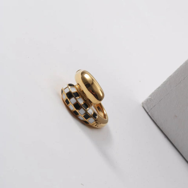 Wholesale 18K Gold Plated Black White Plaid Binding Stainless Steel Rings for Women