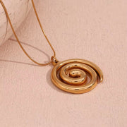 Waterproof Jewelry Vortex Snake Chain Pendant Necklace Gold Plated 316L Stainless Steel Jewelry