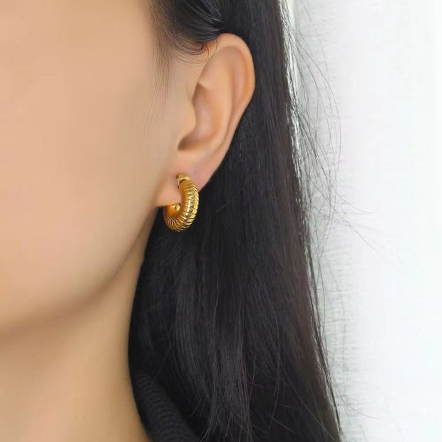 Y2K Trendy Chunky Vintage Boho Design Light Weight Large Wide Hollow Gold Plated Dome Chunky Hoop Earrings