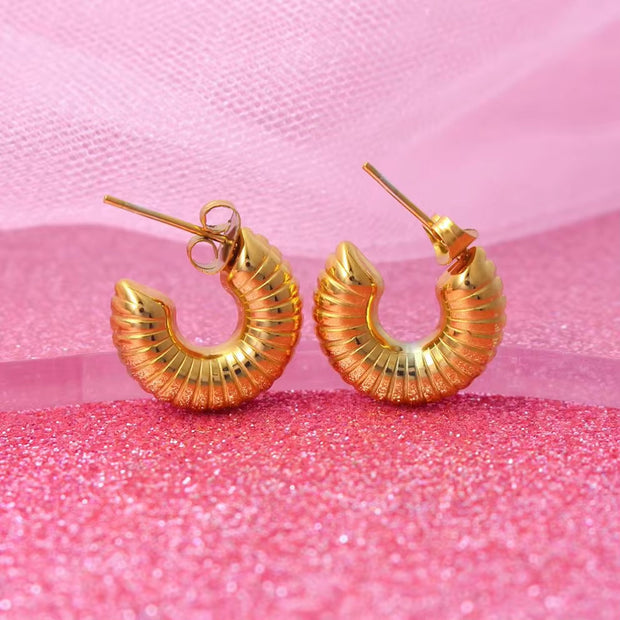 Y2K Trendy Chunky Vintage Boho Design Light Weight Large Wide Hollow Gold Plated Dome Chunky Hoop Earrings