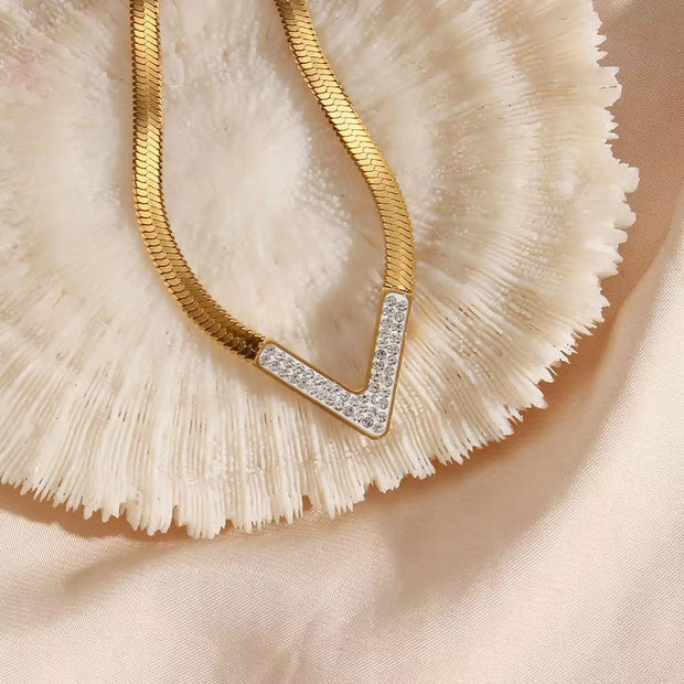 Tarnish Free V Shape Snake Chain Choker Necklace 18K Gold Plated Stainless Steel Chain Necklace